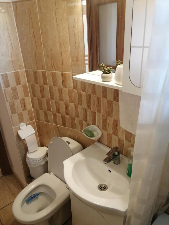 Ferienwohnung Amigohd Hunedoara Exterior foto